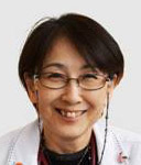 診療部長：安部睦美